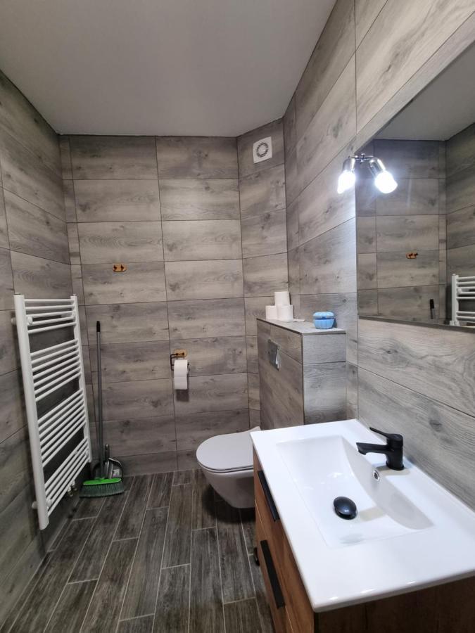Apartmany U Petra เยเซนิค ภายนอก รูปภาพ